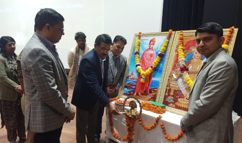Swami Vivekananda Jayanti celebrated with enthusiasm in Government Medical College