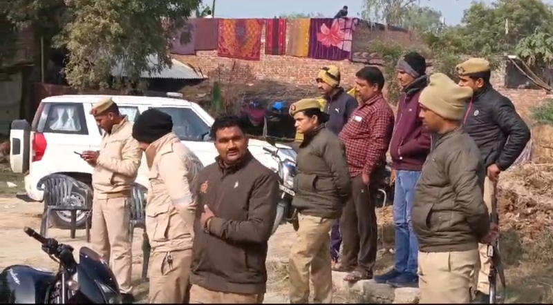 Heavy firing between two parties regarding ownership of pond land, police deployed in village