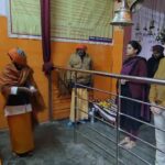 DM-SP reached Hanuman temple and cleaned it